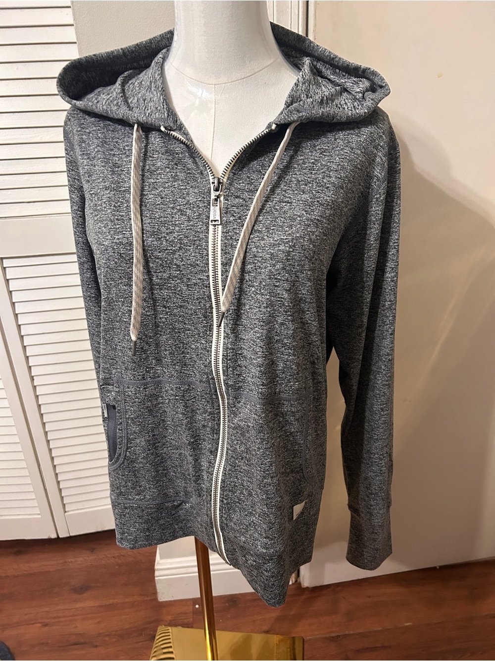 VUORI Heather Gray Zip-Up Hooded Sport Jacket